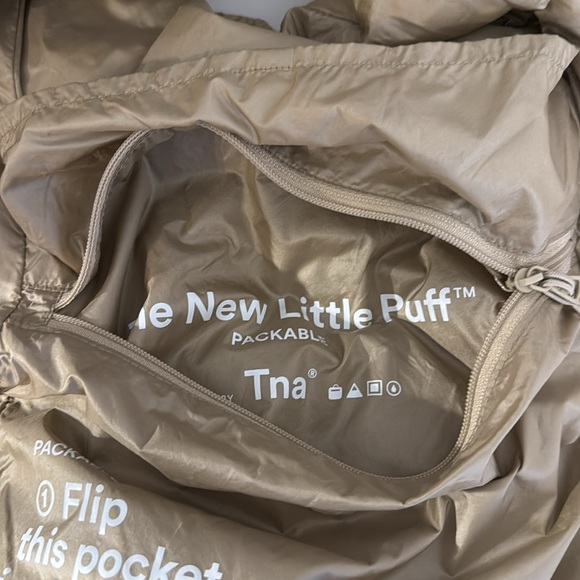 Lightweight Responsible Down Packable Puffer Vest - Picture 8 of 13